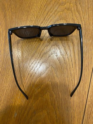 Gafas de sol negras