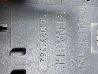 Caja fusibles y relés Renault Magnum AE