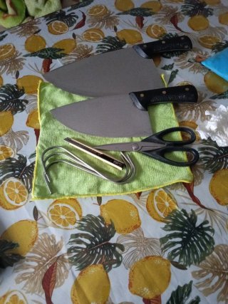 Cuchillo de filetear media luna