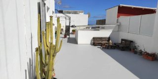 CHAMBERÍ SE ALQUILA PISO