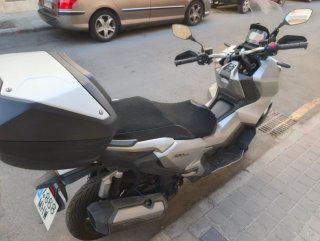 Honda ADV350Plata