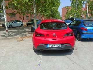Opel Astra 2012