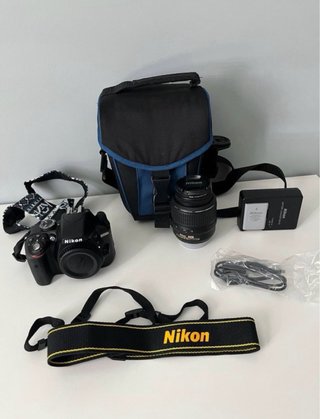 Cámara Nikon D3300 + Accesorios