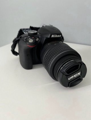 Cámara Nikon D3300 + Accesorios