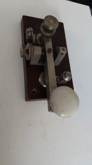 Tasto telegrafico / manipolatore Morse CW