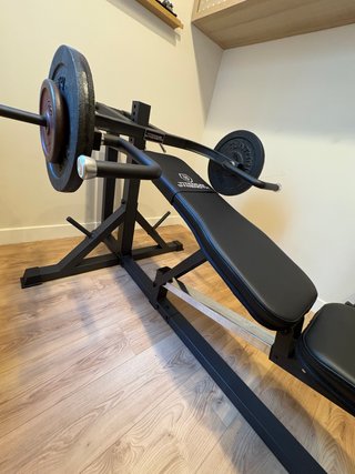 Máquina pectoral Titanium Strength