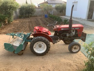 Tractor Yanmar YM 1300,13 caballos
