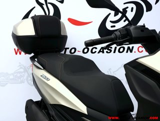 PIAGGIO MP3 530 HPE EXCLUSIVE -APTA B Y A2-