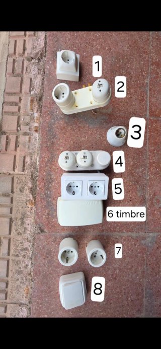 Enchufes y mecanismos vintage