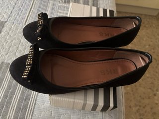 Bailarinas negras con lazo