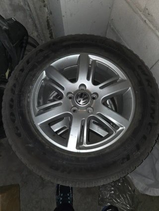 Llantas Originales VW Amarok 17 .