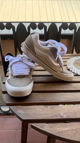 Vans Knu Skool Beige/Blanco Mujer