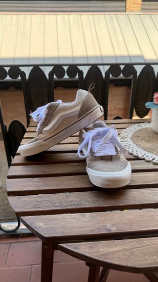 Vans Knu Skool Beige/Blanco Mujer