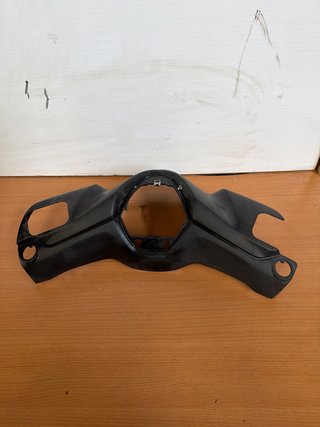 Embellecedor manillar Yamaha Tricity 300 23