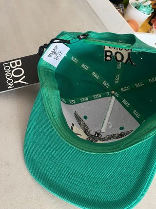Cappello Boy London visiera dritta verde