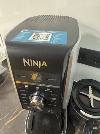 Ninja Creami Deluxe Máquina de Helados