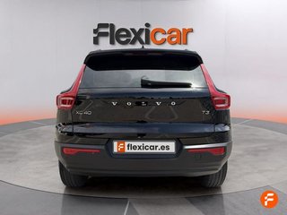Volvo XC40 1.5 T2 Momentum