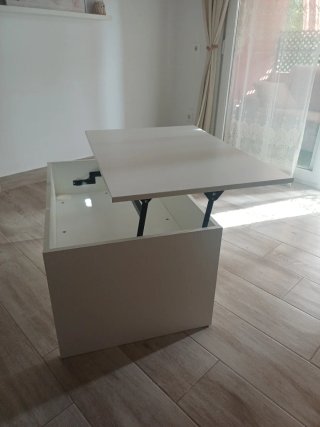 Mesa de centro elevable ÖSTAVALL blanca