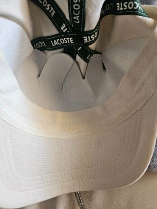 Gorra Lacoste crema
