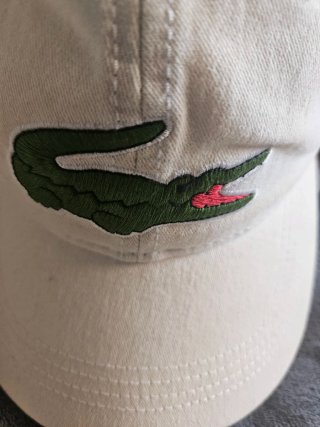 Gorra Lacoste crema
