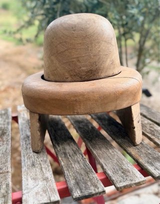 Molde de madera para sombreros
