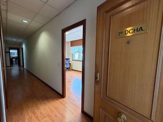 Oficina en alquiler en Ensanche en Coruña (A)