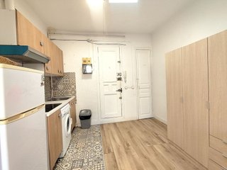 Ático en alquiler en El Raval en Barcelona