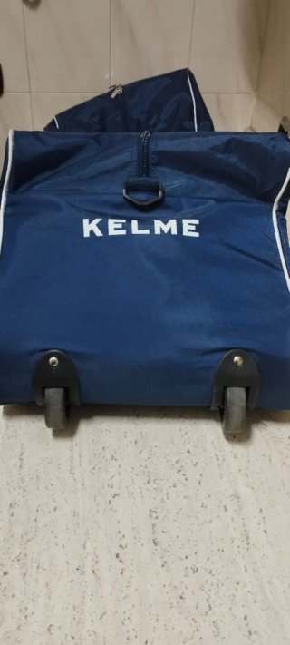 Bolsa Deporte y Viaje Grande Kelme Azul