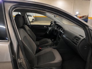 Volkswagen Golf VII 1.6 TDI Carat BlueMotion