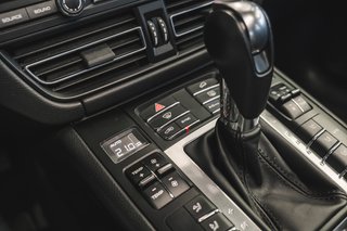 PORSCHE MACAN 2.0 2019