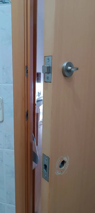 Se regalan puertas de madera interior