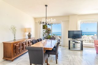Ático en alquiler en Playa Bajadilla-Puertos en Marbella
