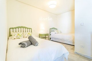 Ático en alquiler en Playa Bajadilla-Puertos en Marbella