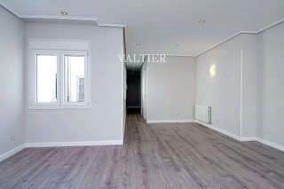 Ático en alquiler en Recoletos en Madrid