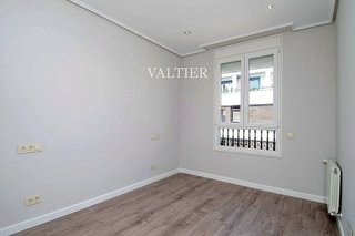 Ático en alquiler en Recoletos en Madrid