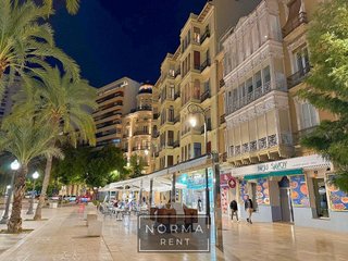 Piso en alquiler en Ensanche - Diputación en Alicante