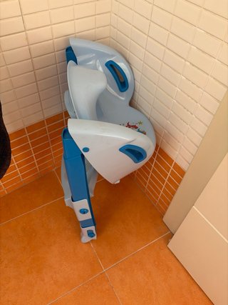 Orinal infantil azul con escalón  Trona