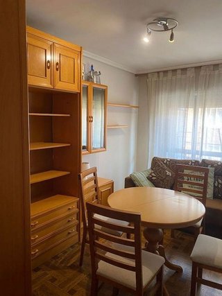 Piso en alquiler en La Chantría - La Lastra en León