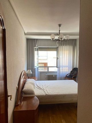 Piso en alquiler en La Chantría - La Lastra en León