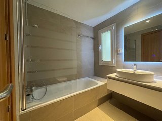 Piso en alquiler en Nueva España en Madrid