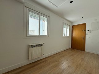 Piso en alquiler en Nueva España en Madrid
