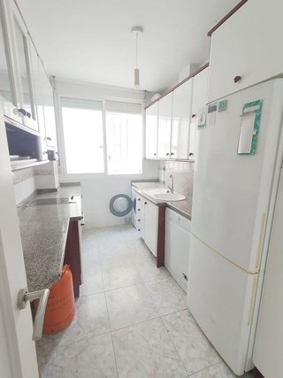 Piso en alquiler en El Juncal - Av. de la Paz en Sevilla