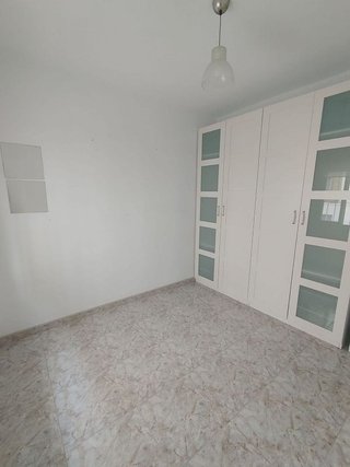 Piso en alquiler en El Juncal - Av. de la Paz en Sevilla