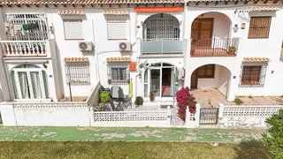 Chalet en venta en Los Balcones - Los Altos del Edén en Torrevieja