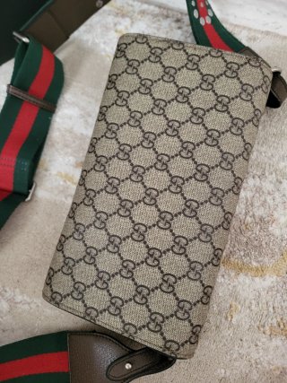 Bolso Gucci Monogram Marrón y Beige
