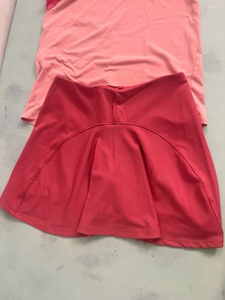 Conjunto deportivo mujer rosa y rojo