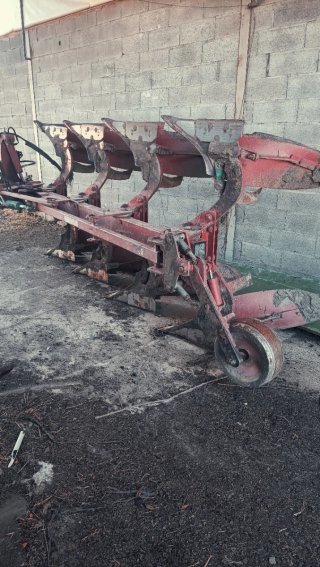 Arado vertedera ovlac reforzado
