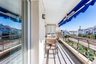 Piso en alquiler en Puerto Banús en Marbella