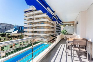 Piso en alquiler en Puerto Banús en Marbella