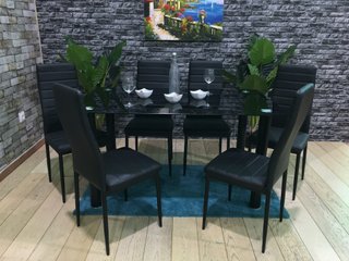 Mesa de comedor cristal + 6 sillas negras